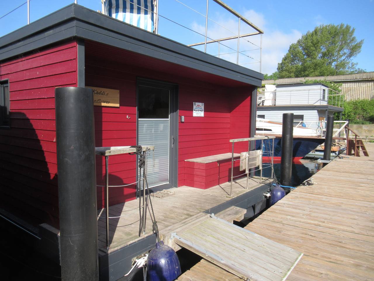 Hausboot Kaddi`s Sunflower - Huus & Meer in Burg auf Fehmarn, Fehmarn