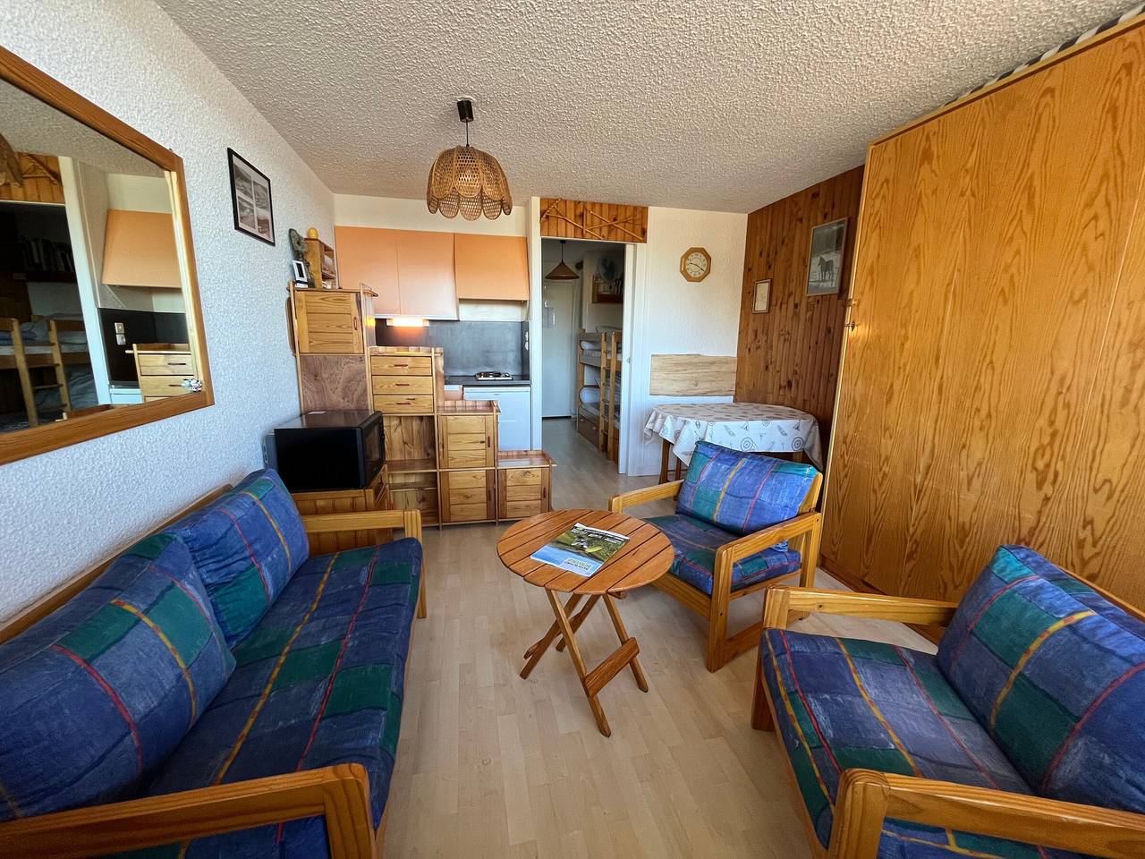 Studio entier, Studio vue lac, Wifi - 4 pers. in Super Besse, Besse-et-Saint-Anastaise