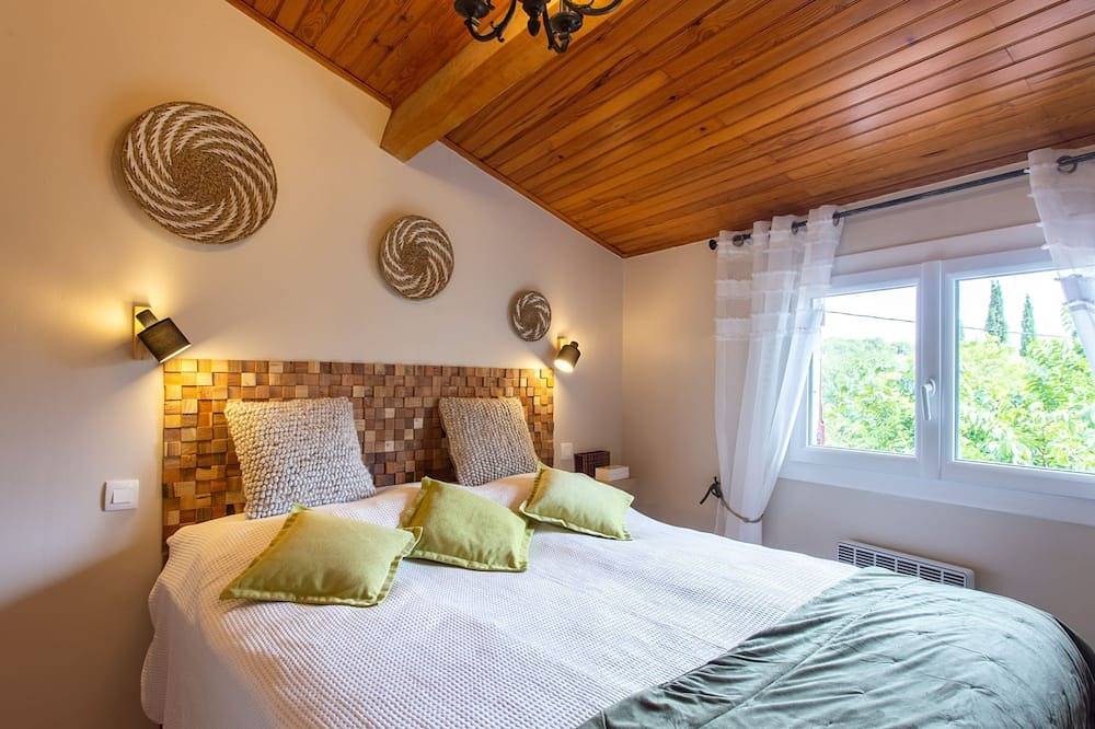 Le Mas Christine by Interhome in Cuers, Toulon region