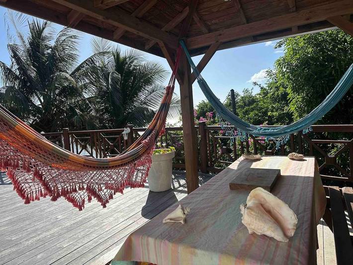 Location de vacances pour 4 personnes, avec vue et jardin à Vieux-Fort - 2