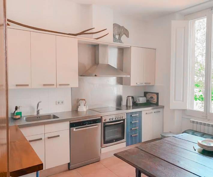 Casa rural para 8 personas, con Balcón y Terraza además de Jardín y Vistas en Seva - 3