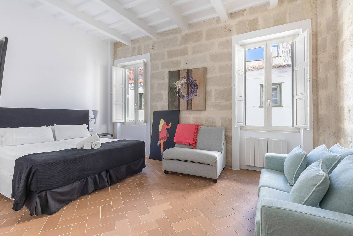 Ganze Wohnung, Ferienwohnung 'Suite 2' mit Wlan und Klimaanlage in Maó, Menorcas Küste