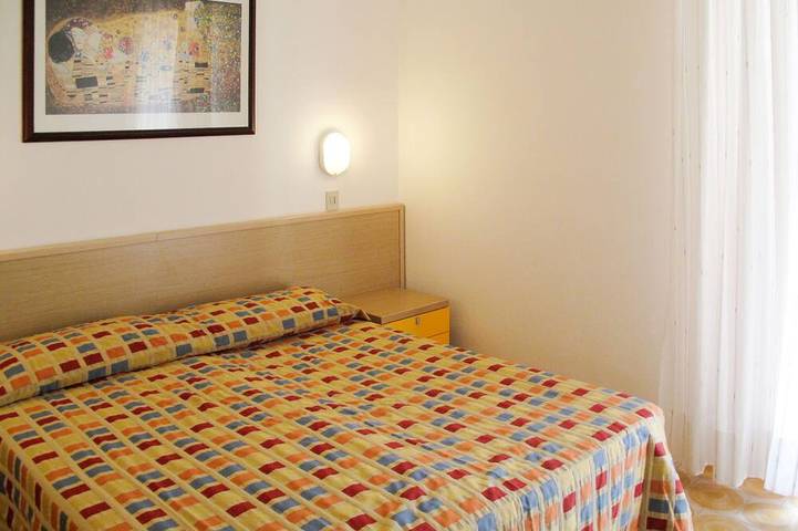 Ferienhaus für 8 Personen, mit Garten und Pool in Bibione - 3