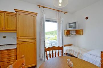 Apartament Wakacyjny dla 4 osoby w Zaboric, Żupania szybenicko-knińska, Zdjęcie 3