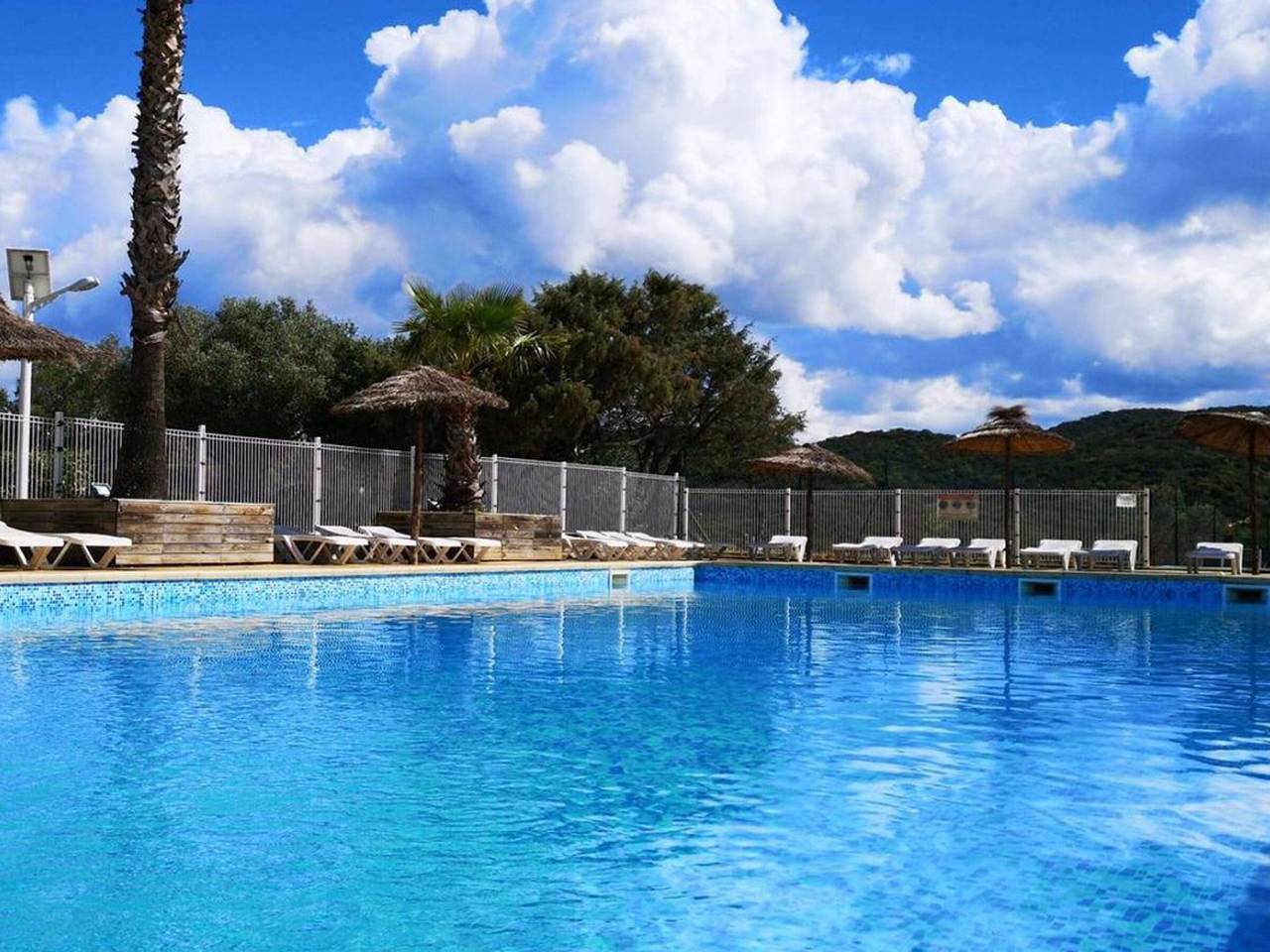 Mobile home for 2 in Collias with terrace in Collias, Nimes region