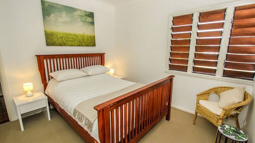 Holiday home for 12 people, with balcony and garden in Agnes Water