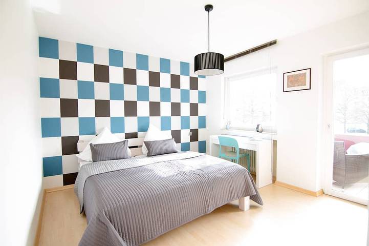 Ferienwohnung für 4 Personen, mit Balkon in Saarbrücken