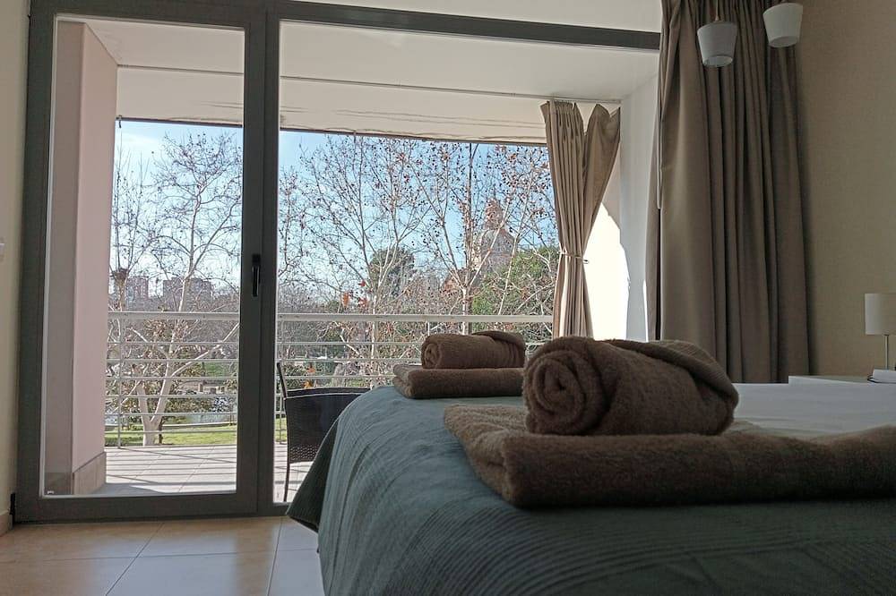 Appartamento intero, Amplio Alojamiento, Céntrico y Tranquilo, Aire Ac., Wifi, Ascensor, 4 Pax in Talavera de la Reina, Provincia di Toledo