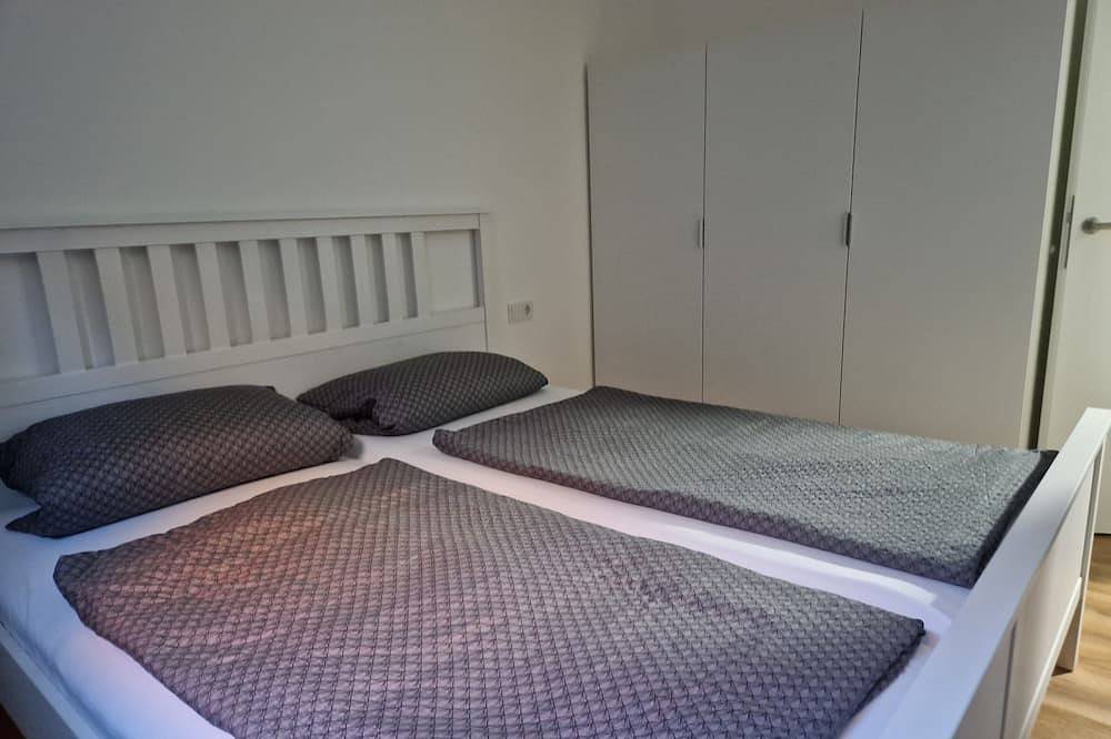 Ganze Wohnung, #Seeliebefn neue, gemütliche Ferienwohnung in Friedrichshafen-Fischbach in Friedrichshafen, Region Bodensee-Oberschwaben