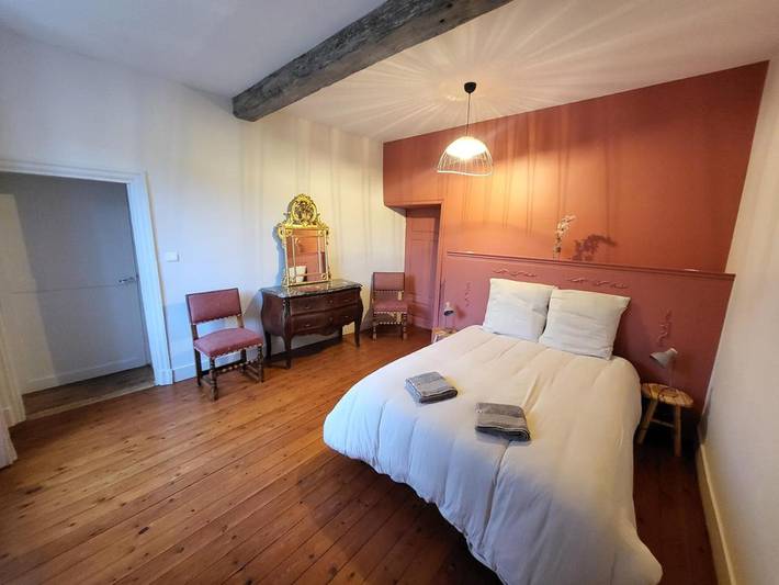 Location de vacances pour 15 personnes, avec jardin à Régny - 4