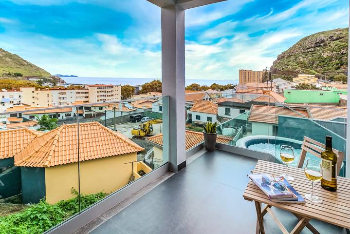 Gîte pour 6 personnes, avec jacuzzi et balcon à Machico - 2