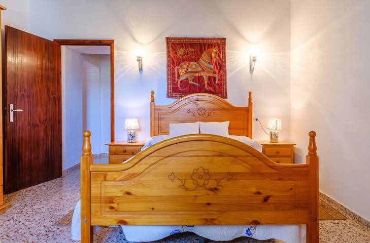 Villa für 8 Personen, mit Garten und Terrasse sowie Pool - 1