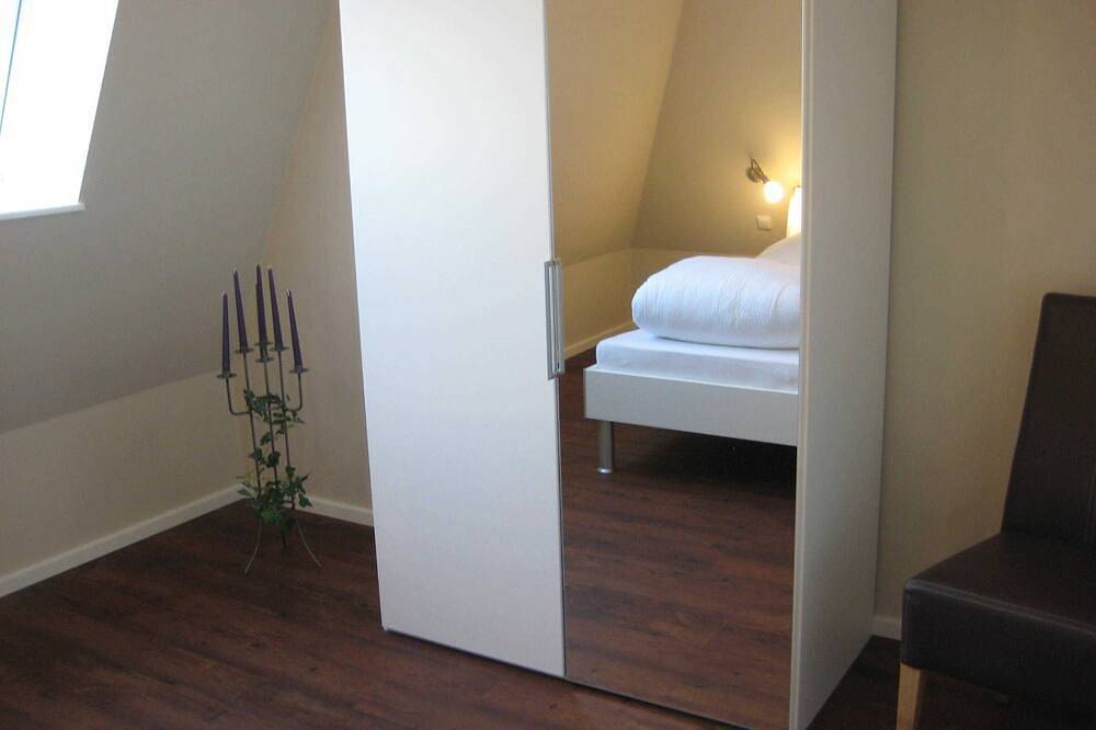 Ganze Wohnung, 4-Raum 205 Norderney (Bc.n4) - Bue - Appartementhaus Westwind in Büsum, Dithmarschen