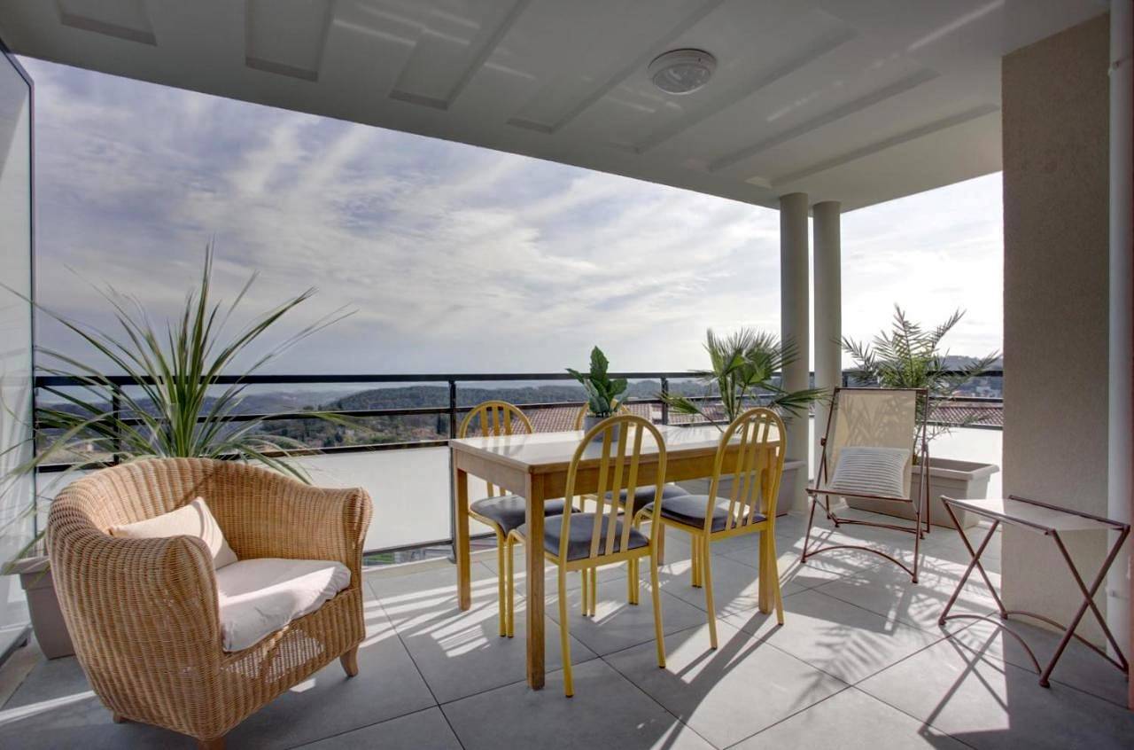 Appartement entier, Cote d'Azur Vence in Vence, Côte méditerranéenne (France)