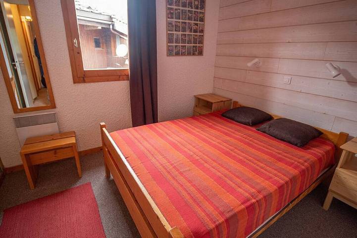 Ganze Wohnung, Zentrales Duplex mit Mezzanine für 6 Personen, direkte Nähe zu Skiliften und Geschäften in Valmorel, Les Avanchers-Valmorel