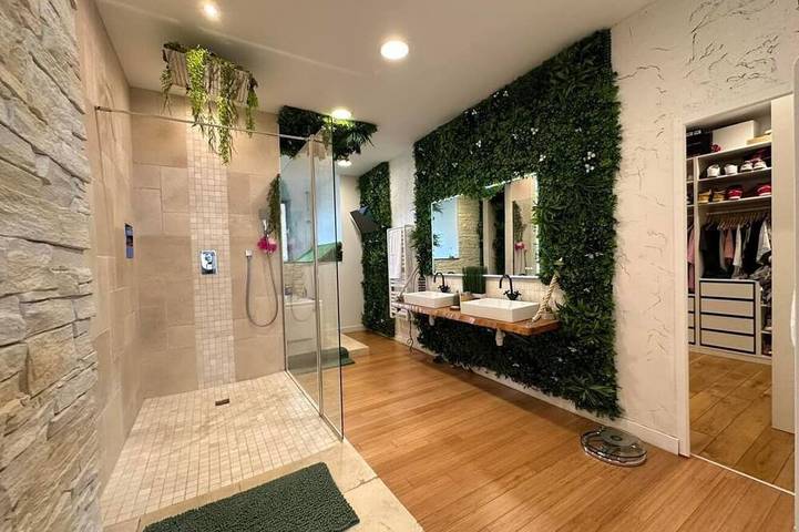 Ganze Wohnung, Beautiful atypical loft with Jacuzzi in Tarascon, Arles und Umgebung