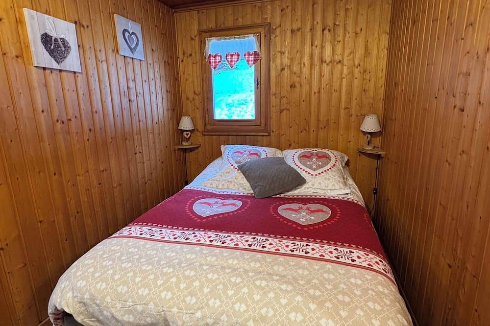 Chalet independiente 3 *, cerca de los centros turísticos de Aravis y el lago de Annecy in Thônes, Región de Annecy