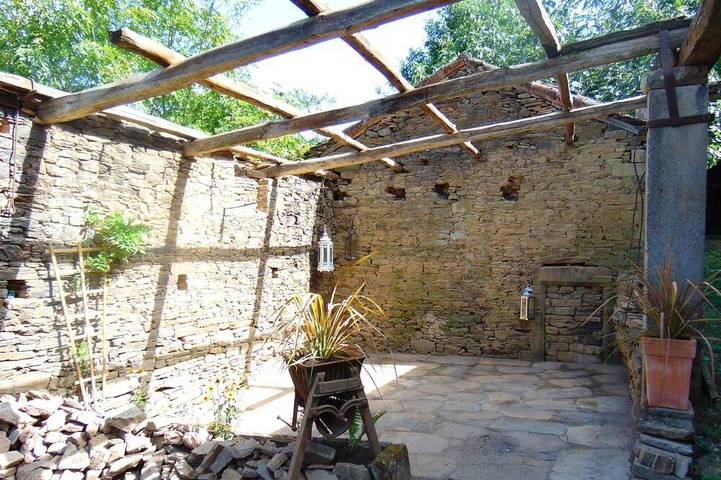 Location de vacances pour 8 personnes, avec jardin et balcon à Coupiac - 3