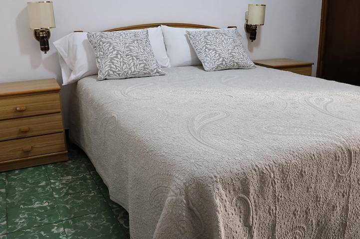 Gîte pour 8 personnes, avec balcon à El Pont de Suert - 4