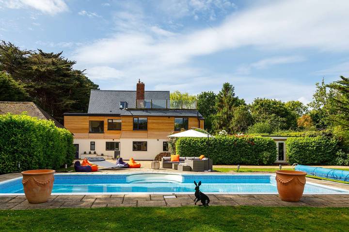 Holiday rental for 10 people, with Garden and Pool in West Wittering