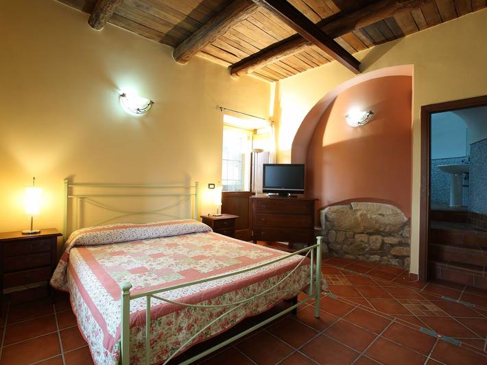 Appartamento vacanze per 4 persone, con balcone e giardino nonché piscina in Provincia di Salerno