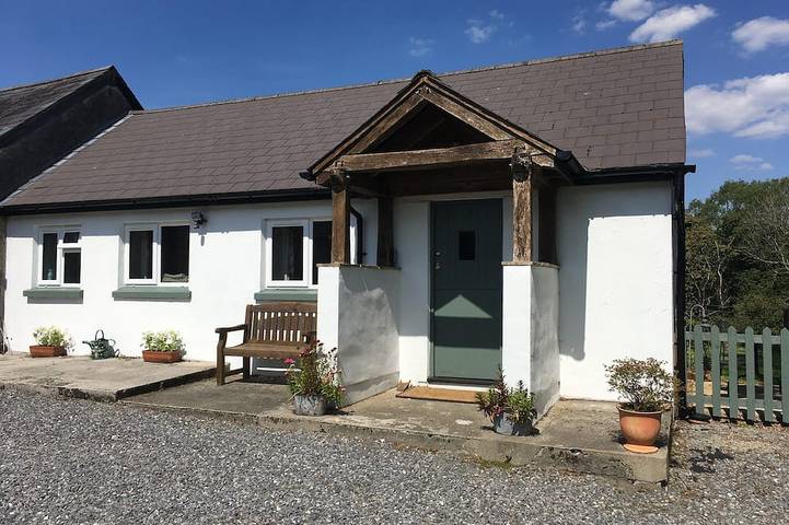 Ferienhaus für 2 Personen, mit Garten und Terrasse, mit Haustier in Wales