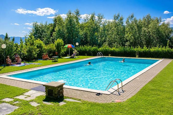 Appartamento vacanze per 6 persone, con balcone e piscina - 1