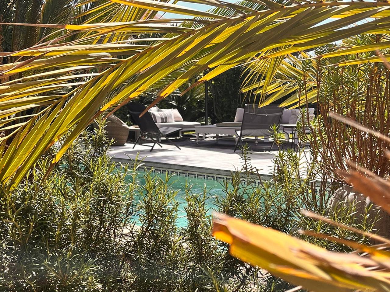 Spacious villa in Carqueiranne for 10 people, near the sea in Carqueiranne, Toulon region