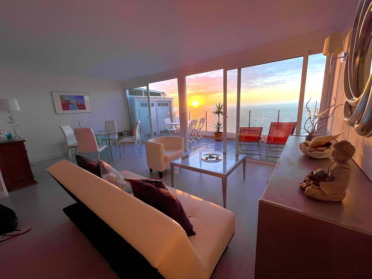Vakantieverblijf 'Exclusive Views On Top Of The Ocean' met zeezicht, privéterras en wifi, foto 6