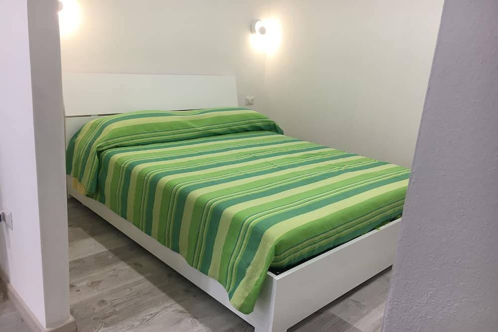 Allwhite Iun R5535 Cin It095038C2000R5535 in Oristano, Campidano