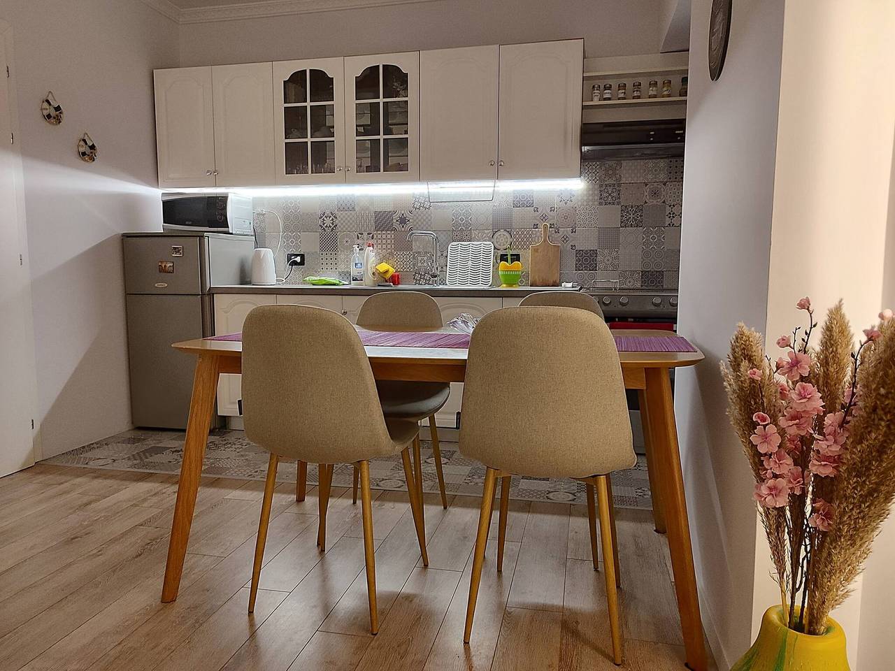 Ganze Wohnung, Gemütliche Wohnung & Tolle Lage in Tiranë, Albanien