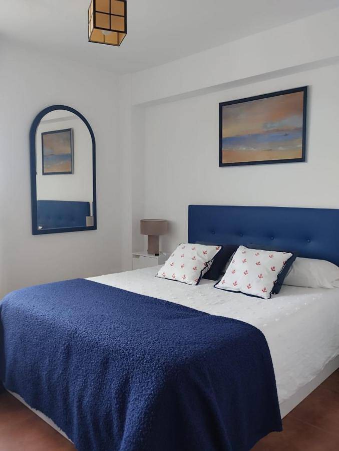 Apartamento entero, Three-Bedroom Apartment in Playa de la Concha (Suances), Suances