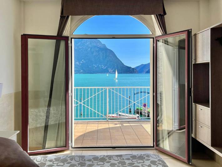 Hôtel pour 2 personnes, avec terrasse, animaux acceptés à Lovere - 4