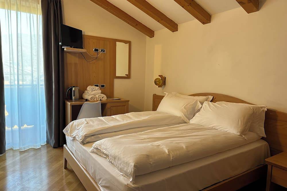 Hc Hotel Garni Rooms And Apartment in Cembra, Cembra Lisignago