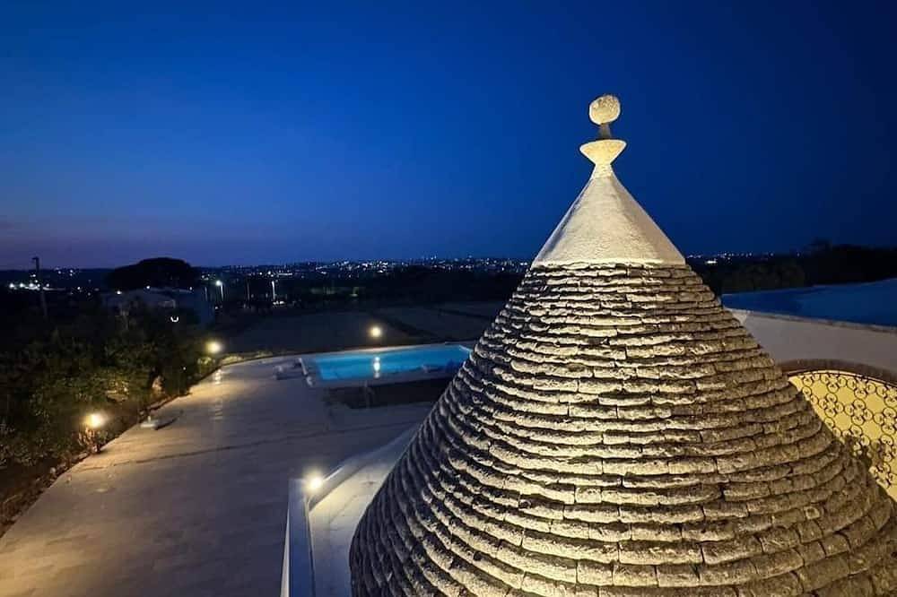 Il Villino - Luxury Country House, a luxury retreat between nature and tradition in Noci, Region de Bari