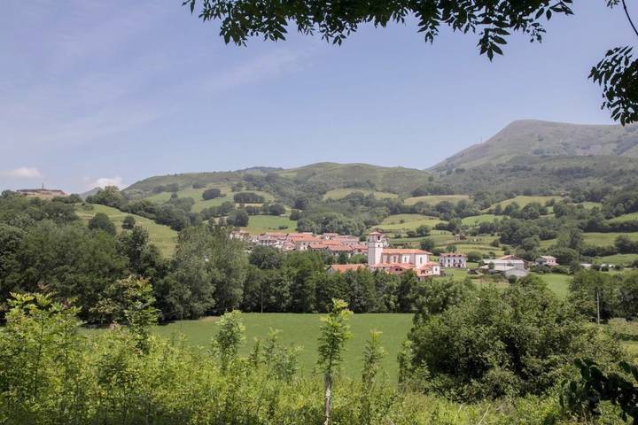 Casa rural para 4 personas, con vistas además de jardín y balcón en Valle de Baztan - 4
