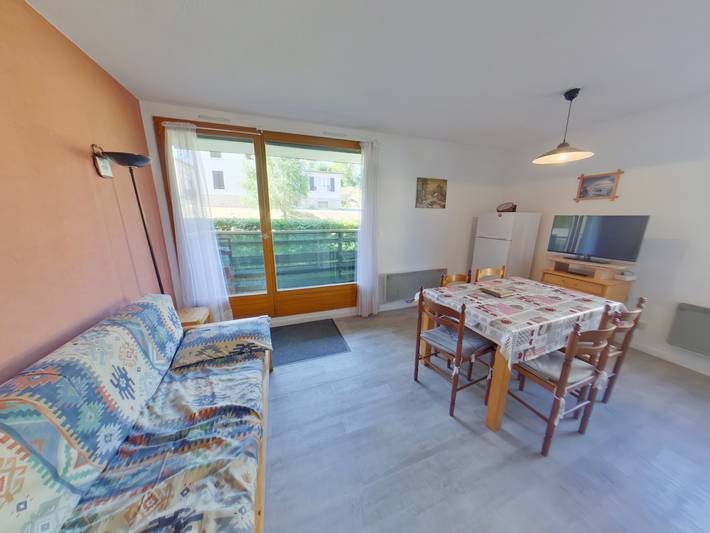 Gîte pour 4 personnes, avec Terrasse à Les Rousses