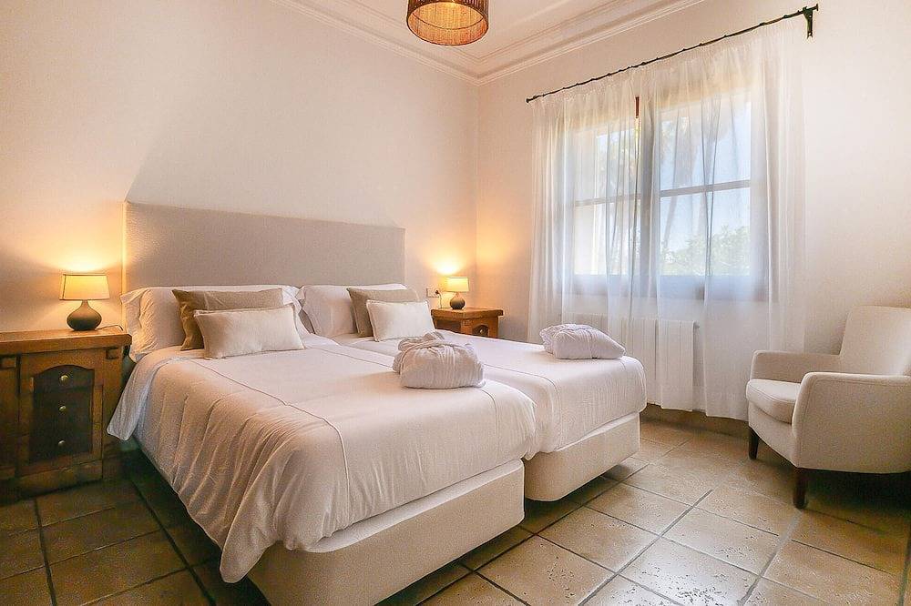 Awesome home in Manacor in Manacor, East Majorca