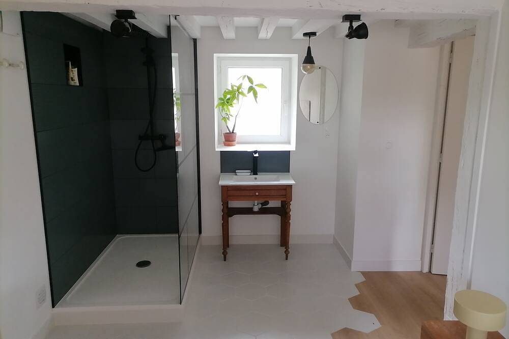 Le Seize 4-person gîte between Caen and the sea in Cairon, Caen region