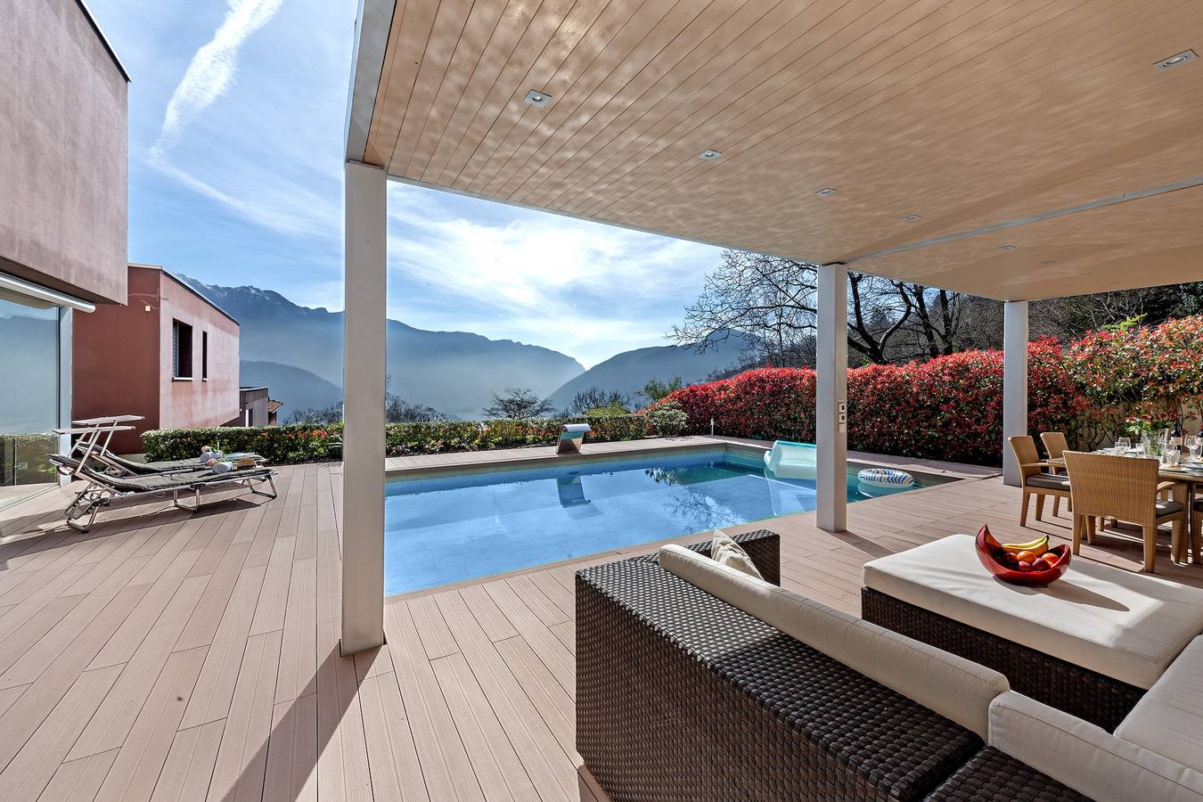 Villa Dolce Vita With Private Pool in Lugano, Lago de Lugano