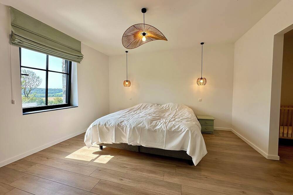 Ferme Valentour 24 beds, ideal for families and corporate seminars. in Gesves, Region Namur