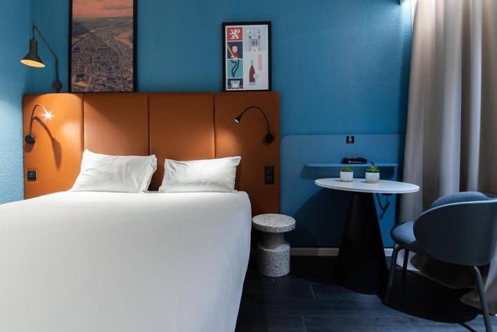 Hotel para 2 personas, con piscina y jardín, Se admiten mascotas - 1