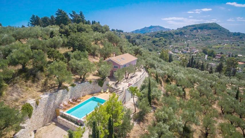 Διαμερίσματα διακοπών για 4 άτομα, με Ταράτσα και Κήπο καθώς και Πισίνα και Θέα στο Γαϊτάνι