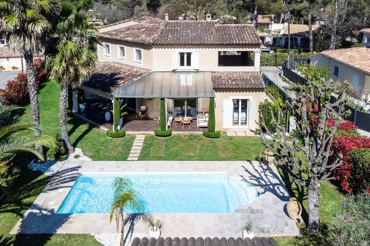 Maison de vacances pour 8 personnes, avec jardin et piscine à Mouans-Sartoux