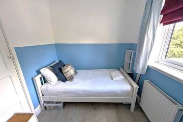 Holiday Home for 5 People in Chichester, West Sussex, Photo 3