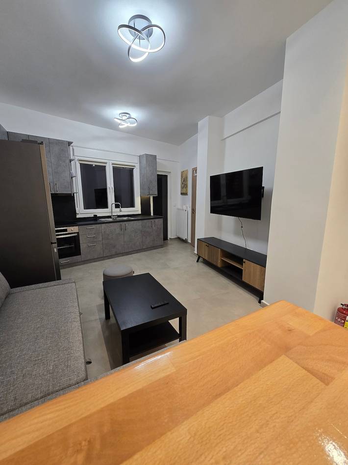 Ganze Wohnung, Ferienhaus 'Modern Apartment' mit WLAN und Klimaanlage in Thessaloniki und Umgebung