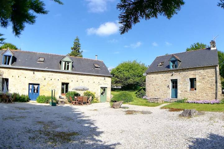 Gîte pour 18 personnes, avec jardin - 1