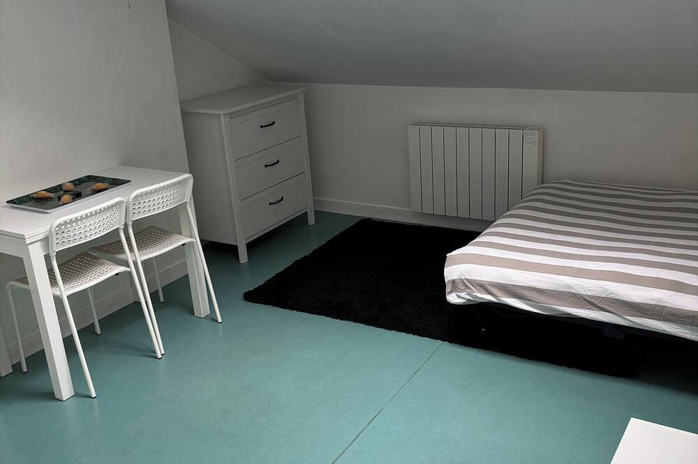 Appartement entier, Studio proche centre ville de limoges in Limoges, Région de Limoges