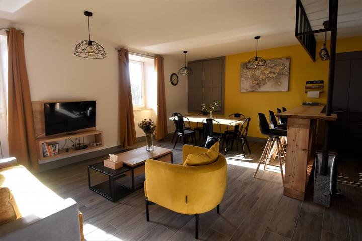 Gîte pour 4 personnes, avec balcon