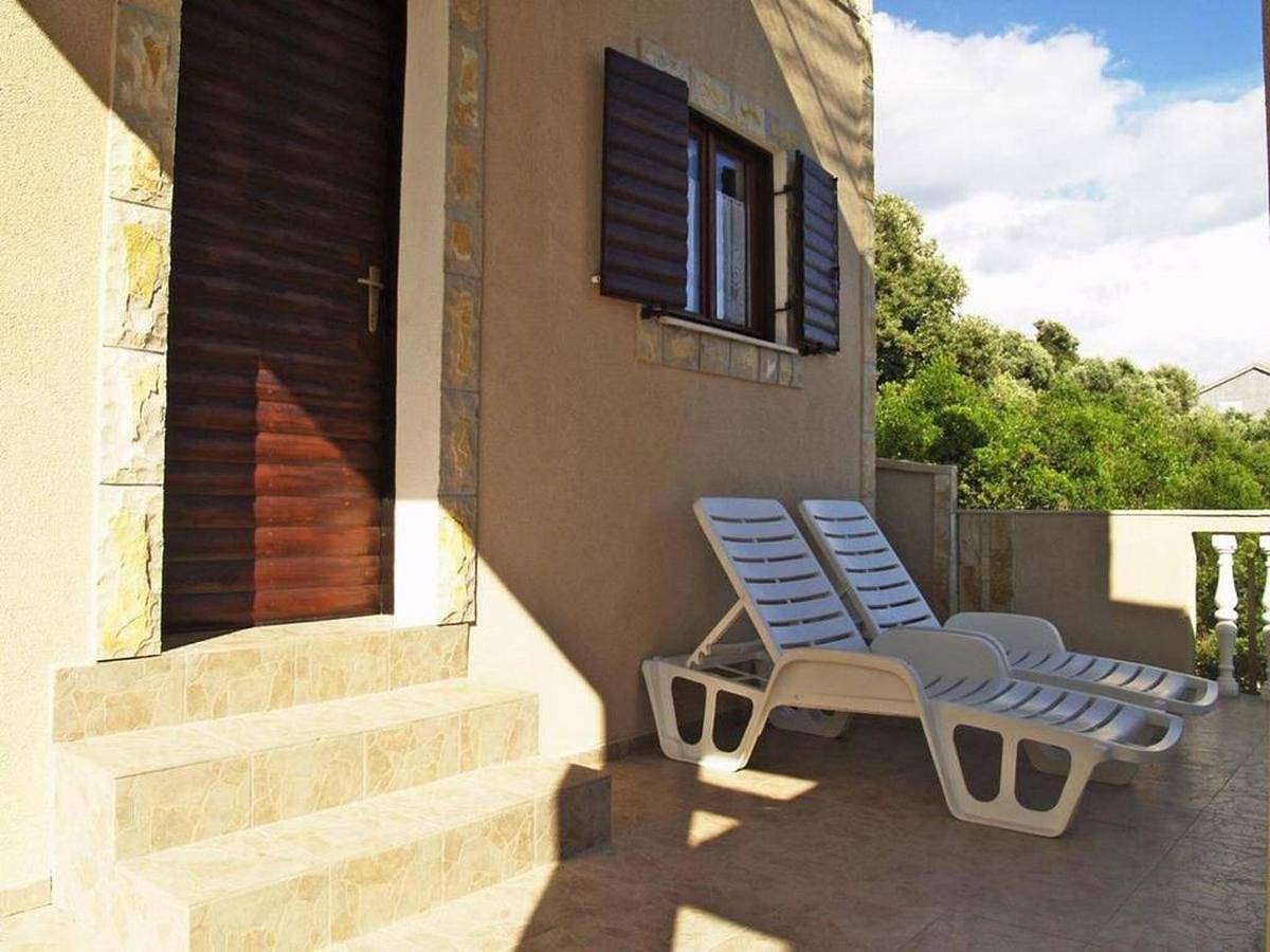 2-Zimmer-Haus am Strand Bucht Lanđin, Pasman K-20394 in Tkon, Pasman